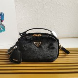 Prada 1BH208 19.5x 13x 6cm