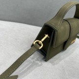 Jacquemus modello: 2056 24x13x7cm / 18x6x7cm
