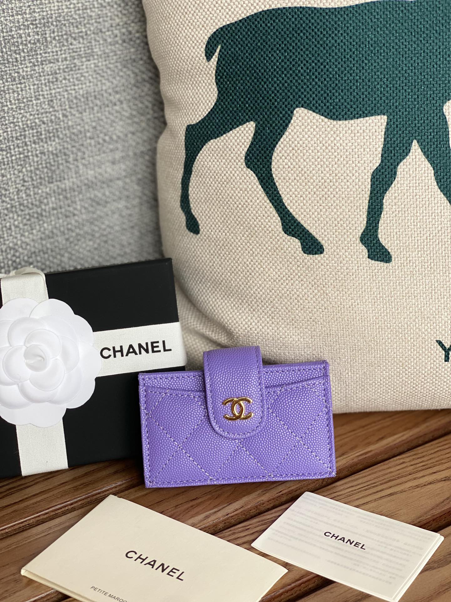 Chanel 2024' AP0342 10.4×7×2cm