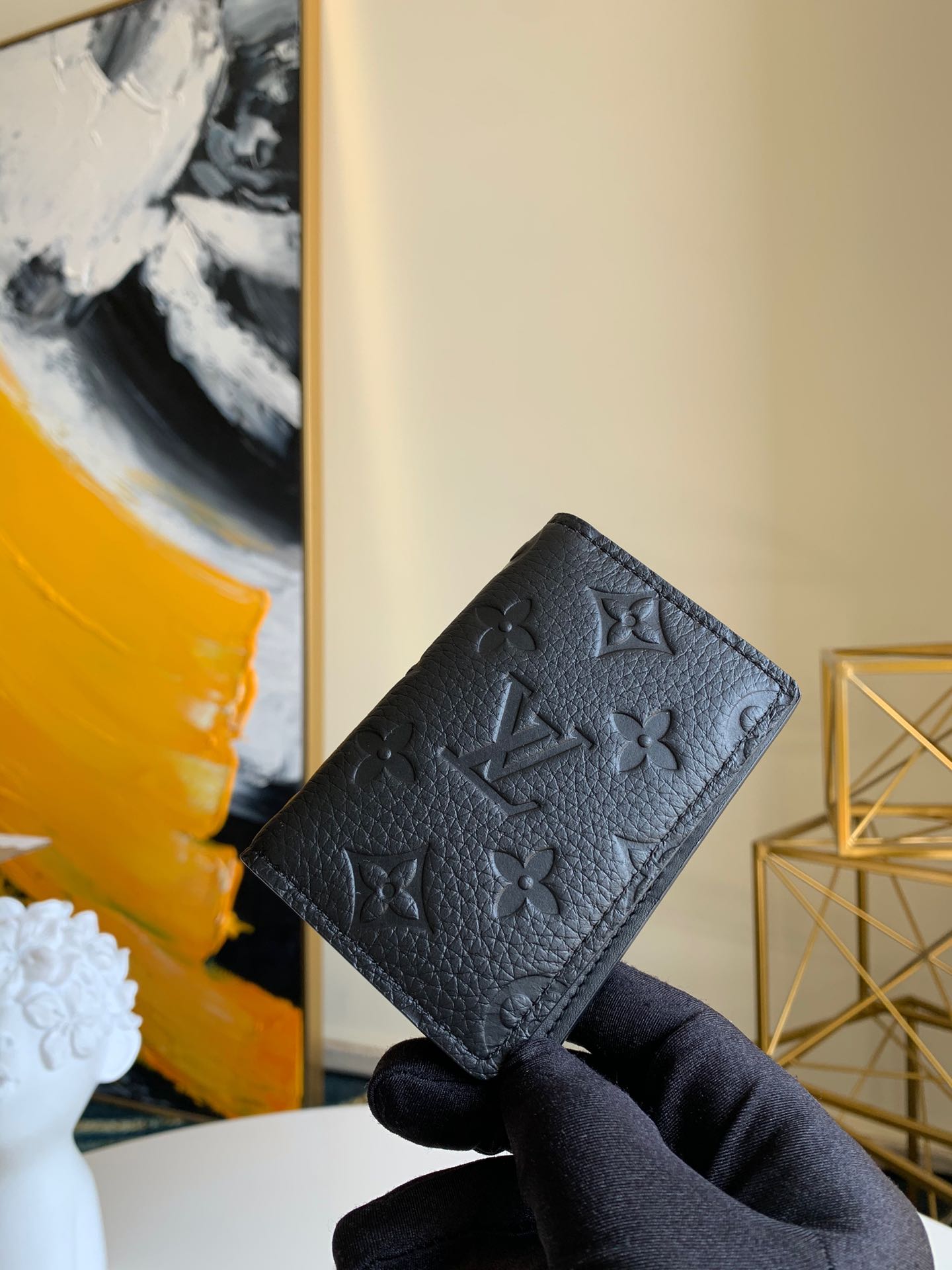 LV M69044 8.0x 11.0x 1.0 cm