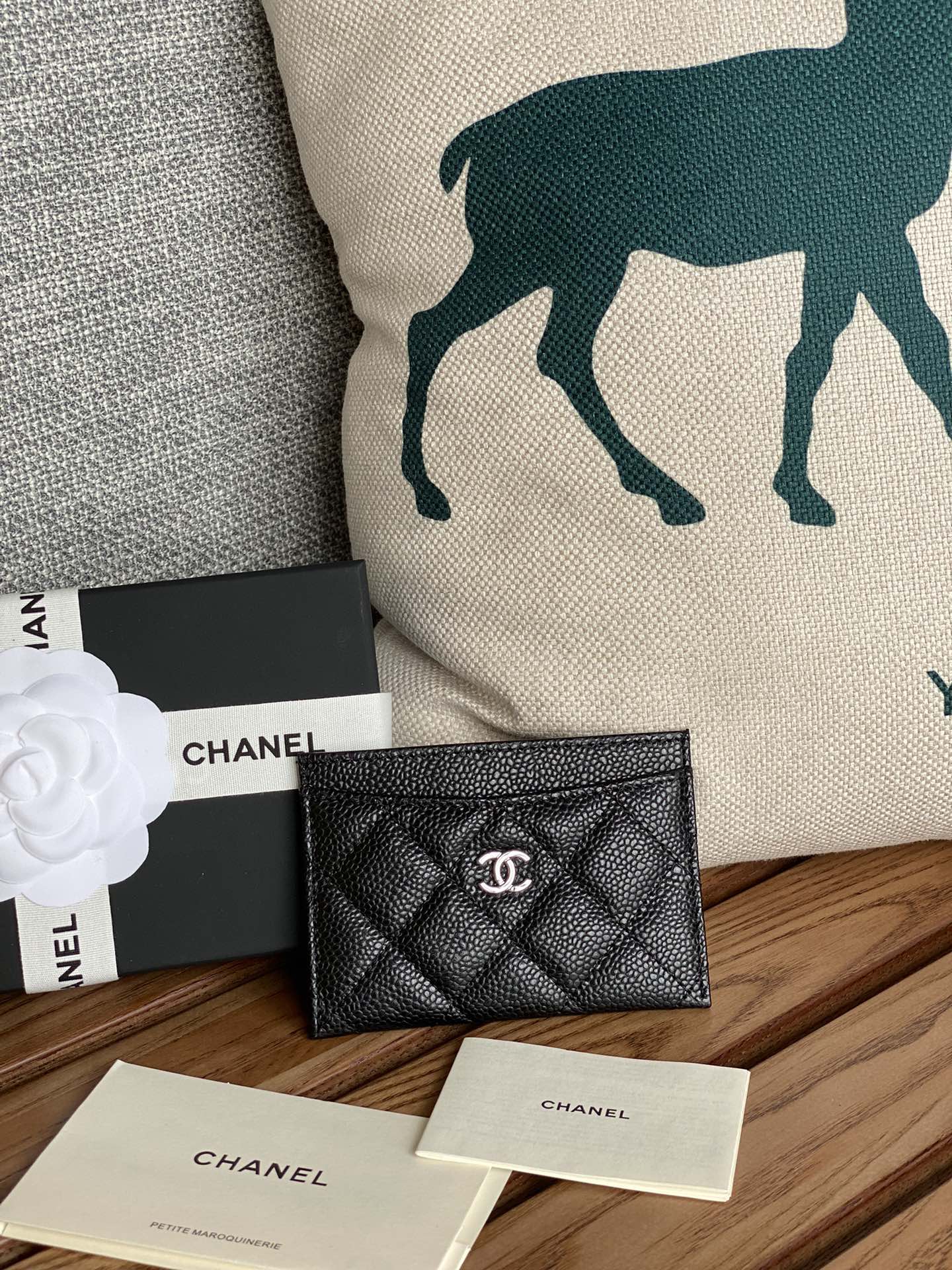 Chanel 2024' AP0213 11x7.5x1cm
