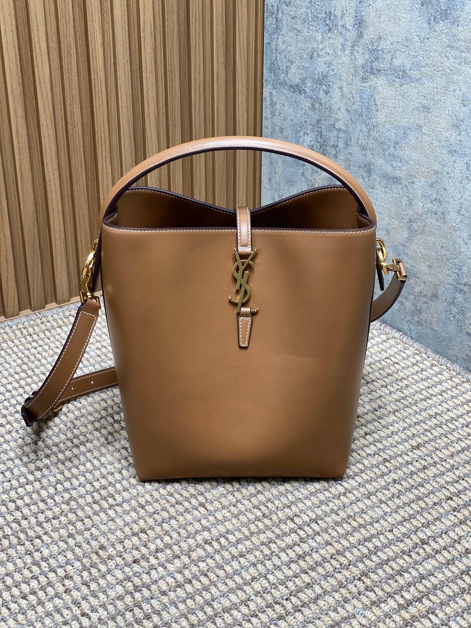 Borsa YSL 742828 20x25x16cm