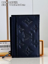 LV M82245 11.3 x 7.5 x 1cm
