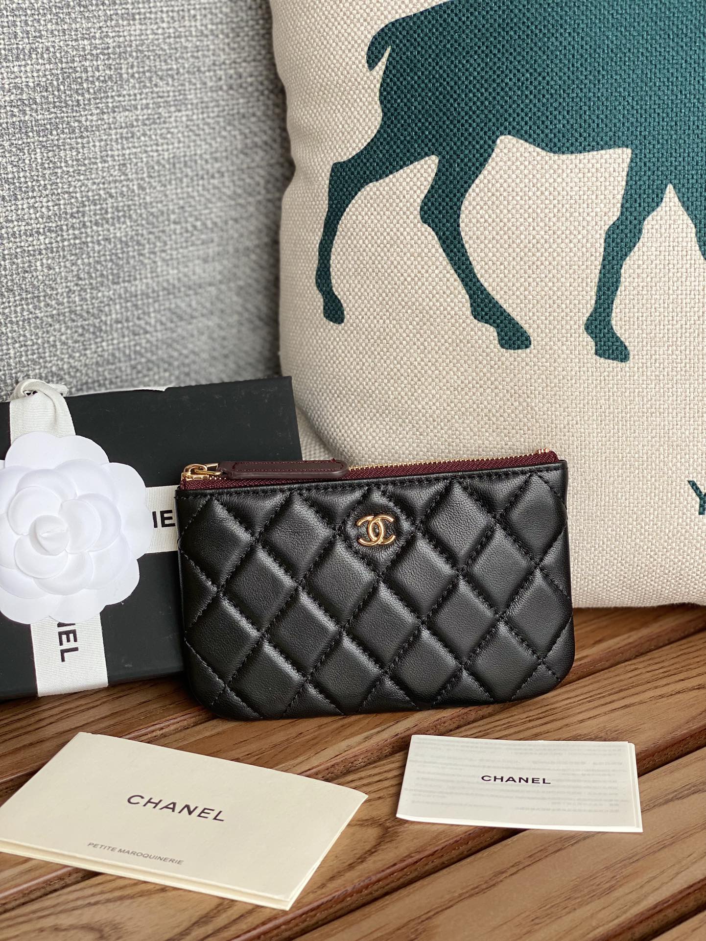 Chanel 2024' A82365 15x8.5cm