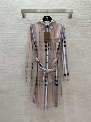 Burberry #P170