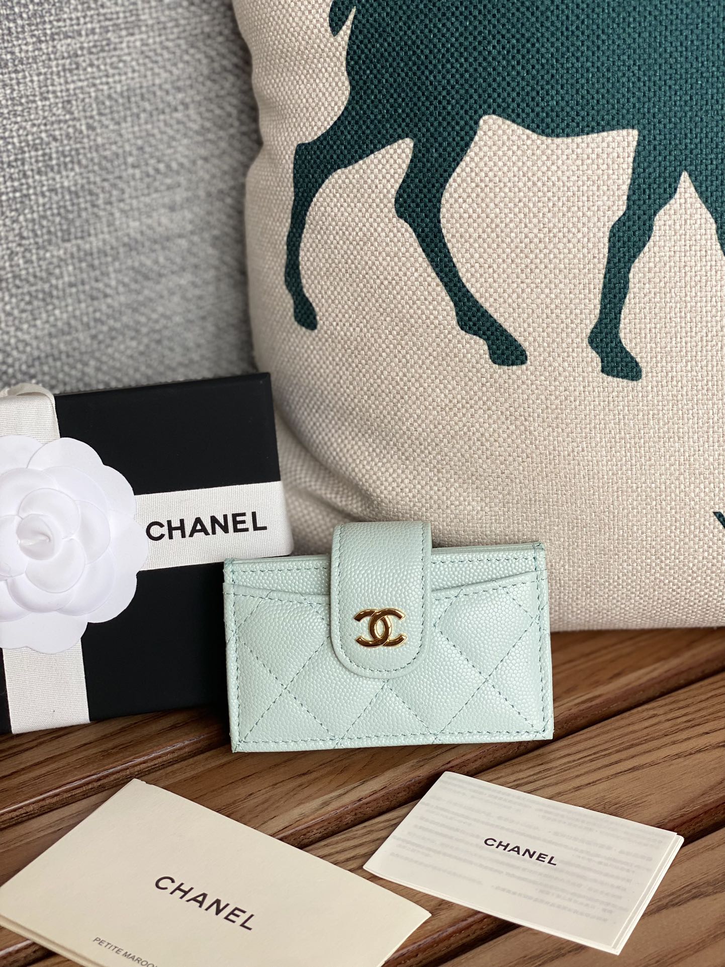 Chanel 2024' AP0342 10.4×7×2cm