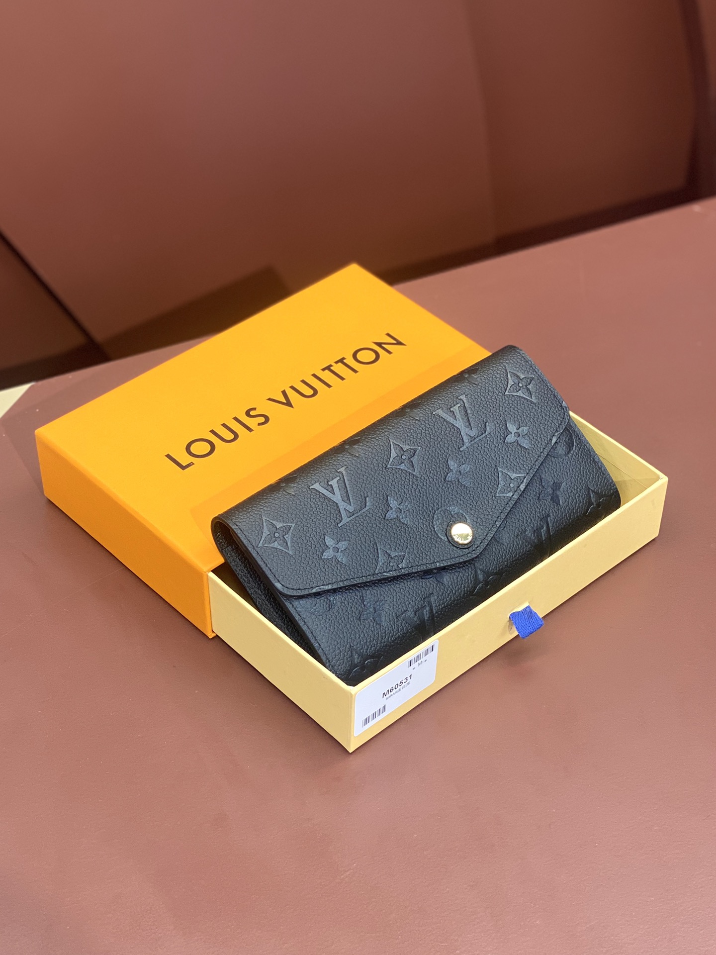 LV M82256 19 x 10.5 x 2cm