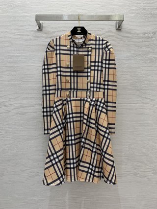 Burberry #P180