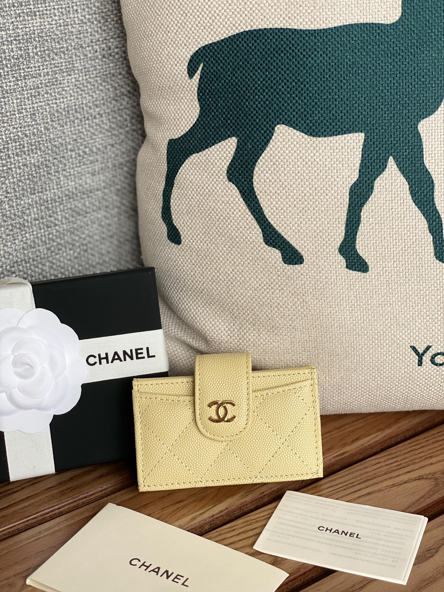 Chanel 2024' AP0342 10.4×7×2cm