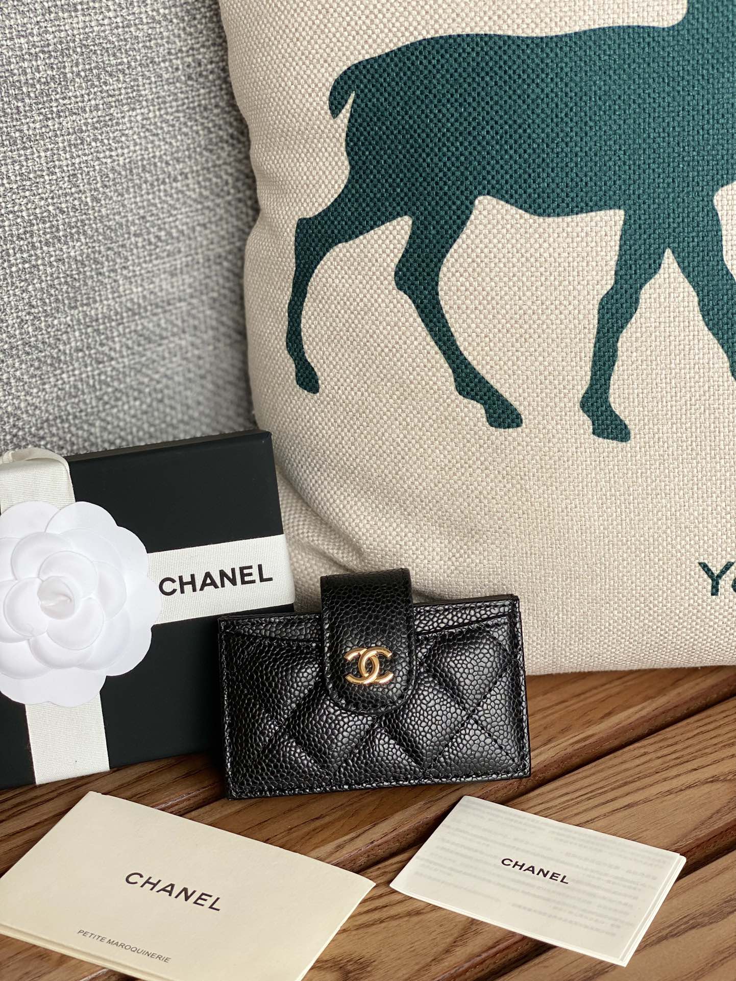 Chanel 2024' AP0342 10.4×7×2cm