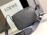 Loewe 11357 24x17,5x11cm Military Messenger