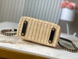 LV TM CAPUCINES M14295