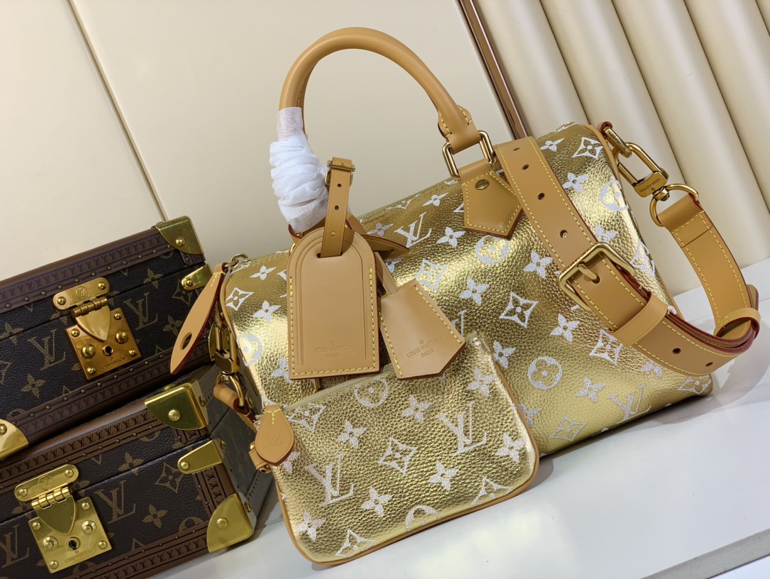 LV Pharrell Williams M24437