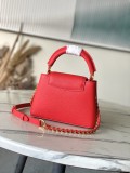 LV Capucines M13250