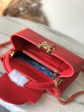 LV Capucines M13250