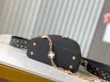 LV Monogram M13878