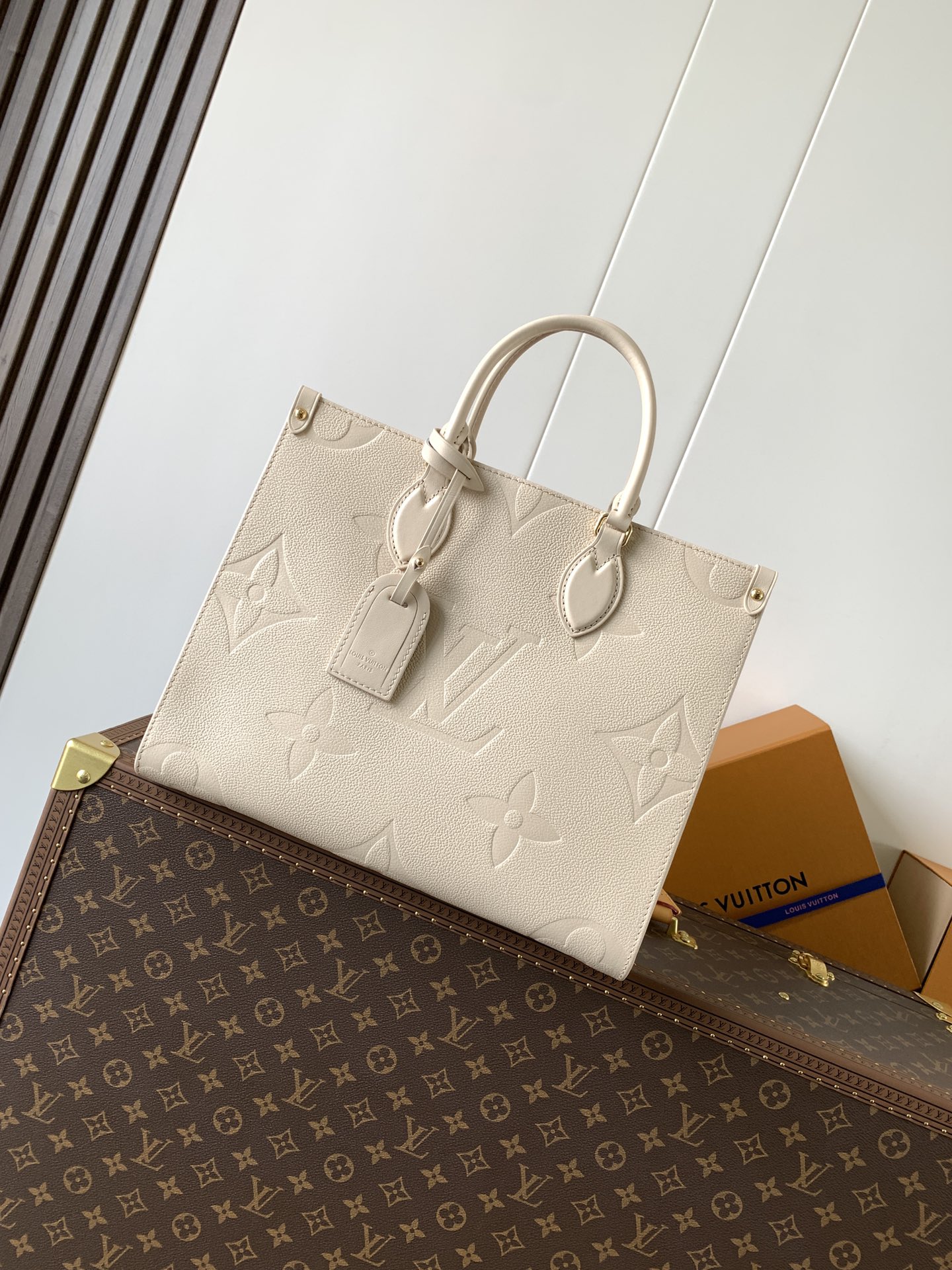 LV Monogram Empreinte M14255