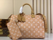 LV Pharrell Williams M24417