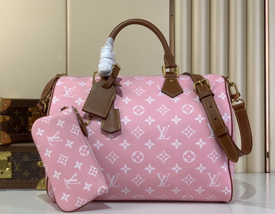 LV Pharrell Williams M24417