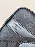 LV Keepall Bandouli M25885