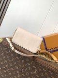 LV Wallet On Chain M14564