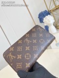 LV Monogram M14815