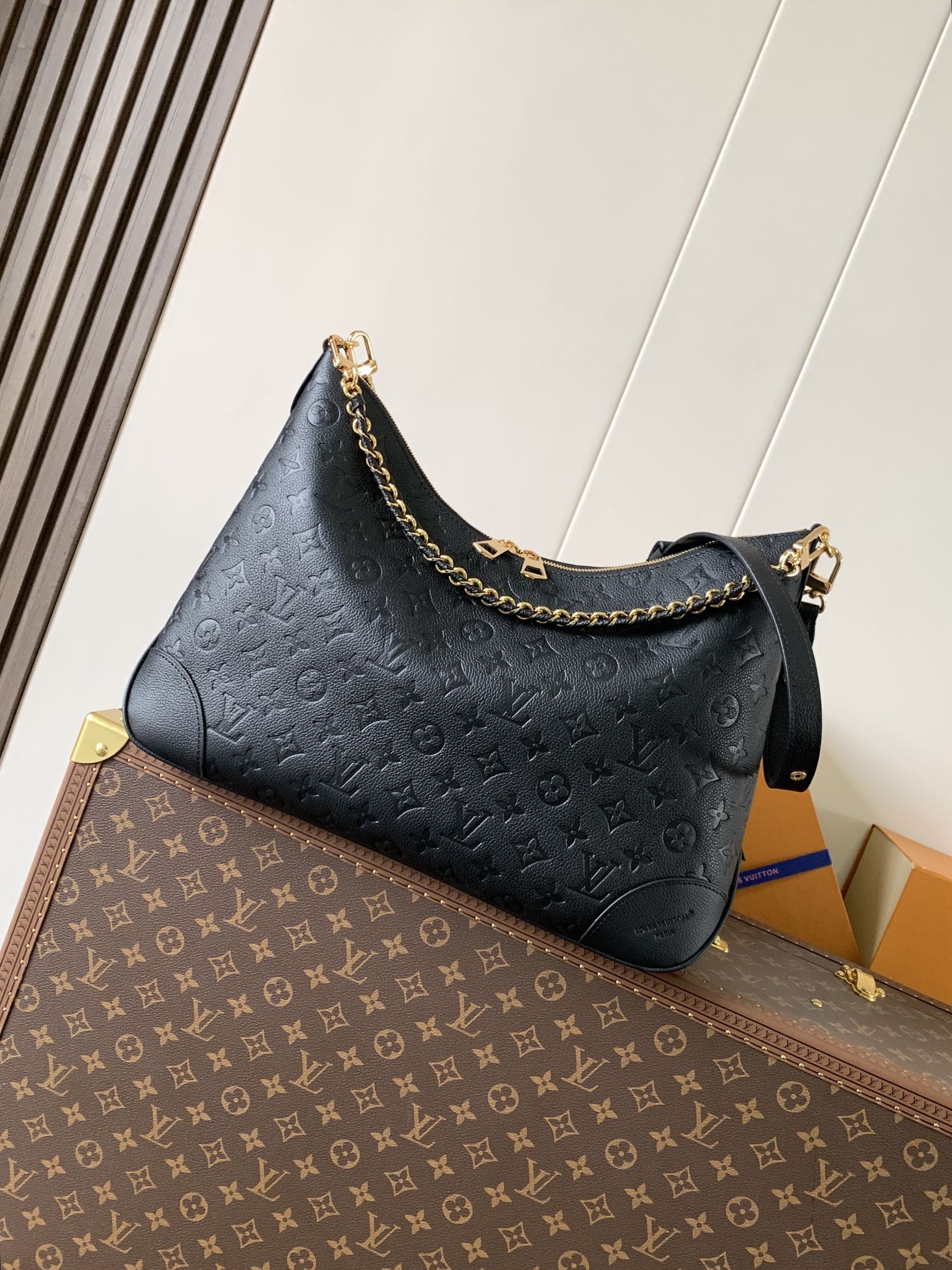 LV Monogram Empreinte M25854