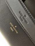 LV Nicolas Ghesqui M25160