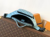 LV Monogram Shadow M14782