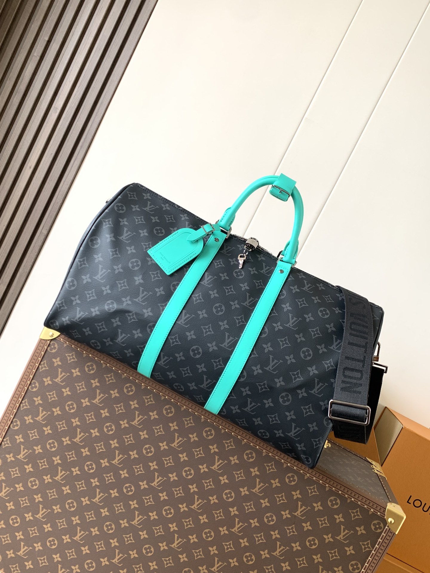 LV Keepall Bandouli M26434