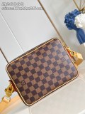 LV Monogram Reverse M26068