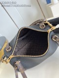 LV Monogram M26039