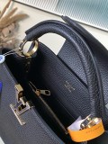 LV Capucines M14970
