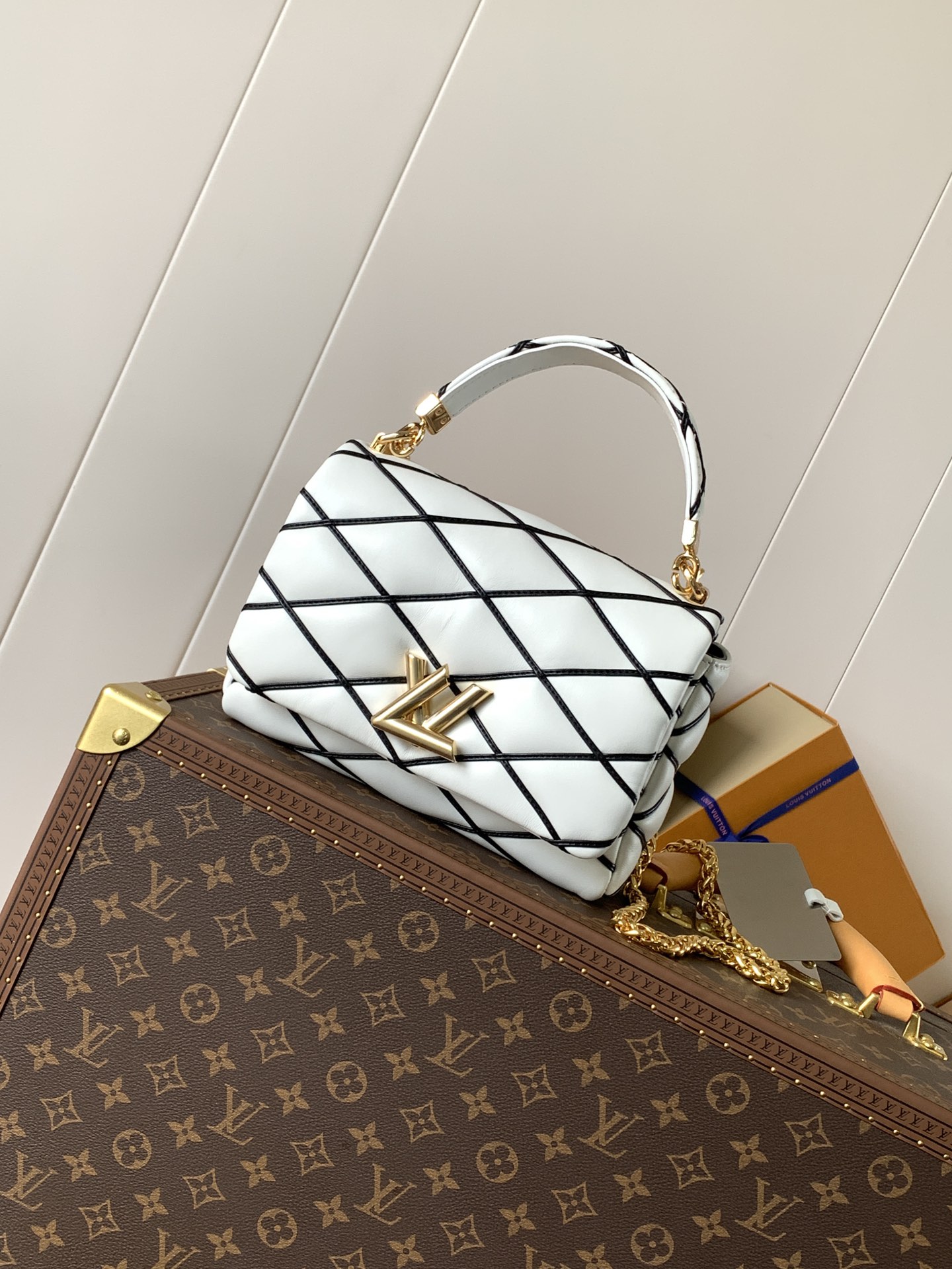 LV Twist M23045
