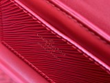 LV Twist West Pochette M83077