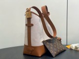 LV LOW KEY HOBO M25468