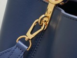 LV CAPUCINES SOUPLE M24607