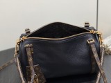LV Monogram M26039
