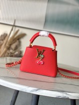 LV Capucines M13250