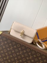 LV Wallet On Chain M14564