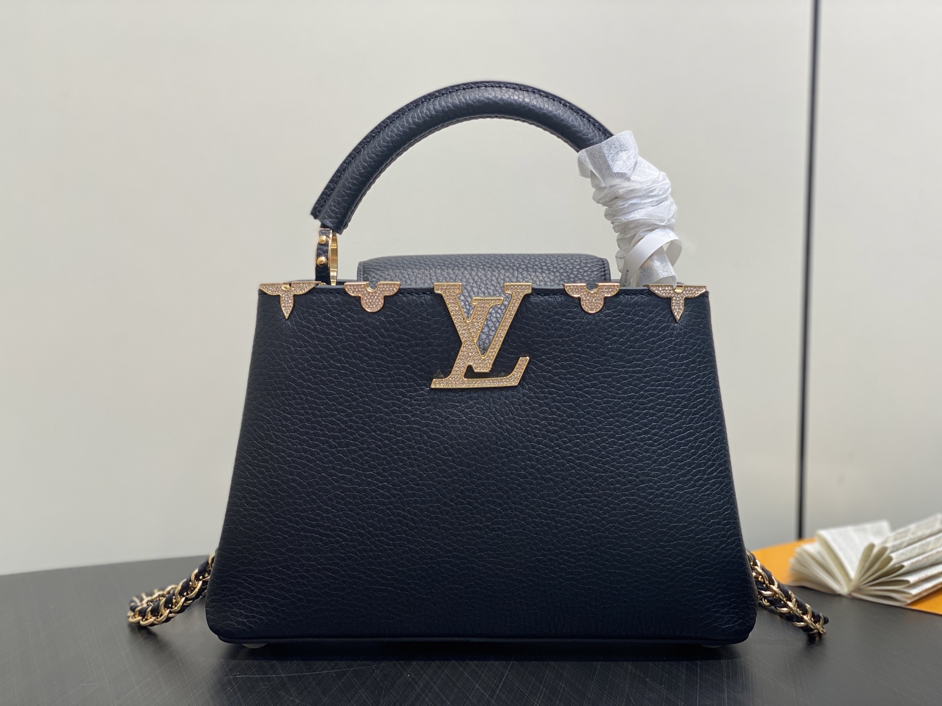 LV Monogram Flower M48865