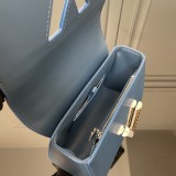 LV LV Twist M21033