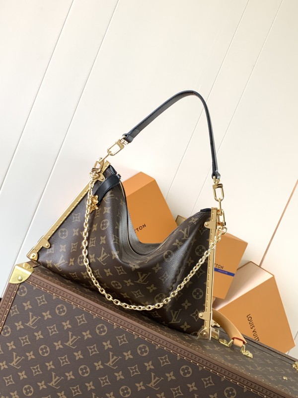LV Lucky Trunk M12075