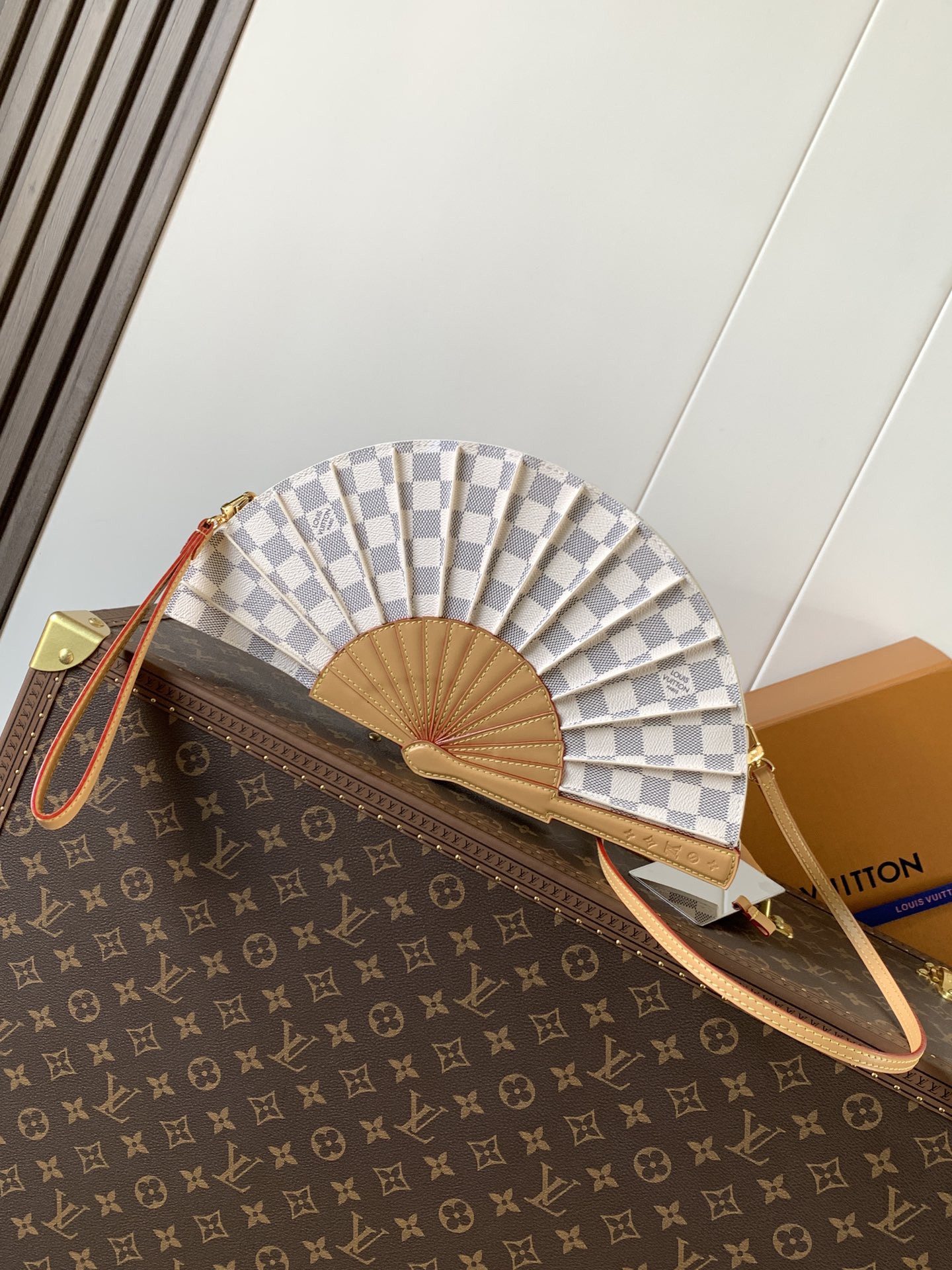 LV Monogram M14804