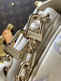 LV tis East West M25682