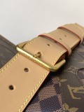LV Monogram Landscape M15271