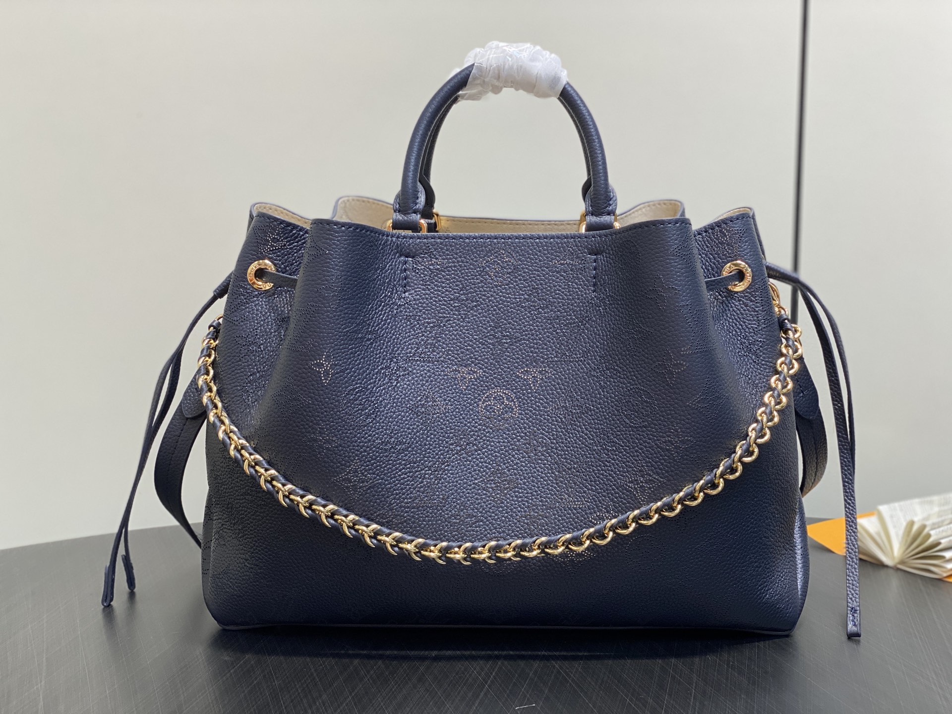 LV Bella Tote Ys M14316