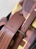 LV CHRISTOPHER M40654