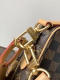 LV Monogram Landscape M26068