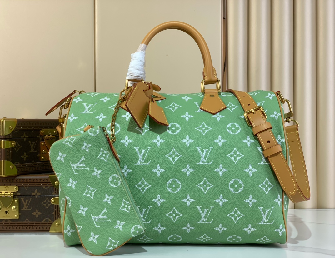 LV Pharrell Williams M24417